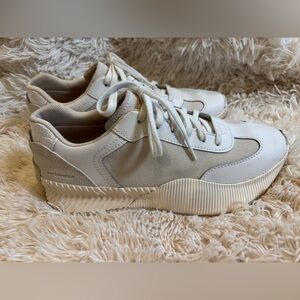 Sorel Out n about blvd classic waterproof sneaker Women’s 9 sea salt colorway